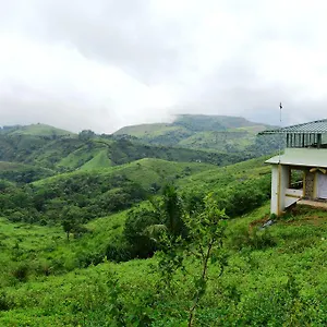 https://green-meadows-vagamon.kerala-hotels.net